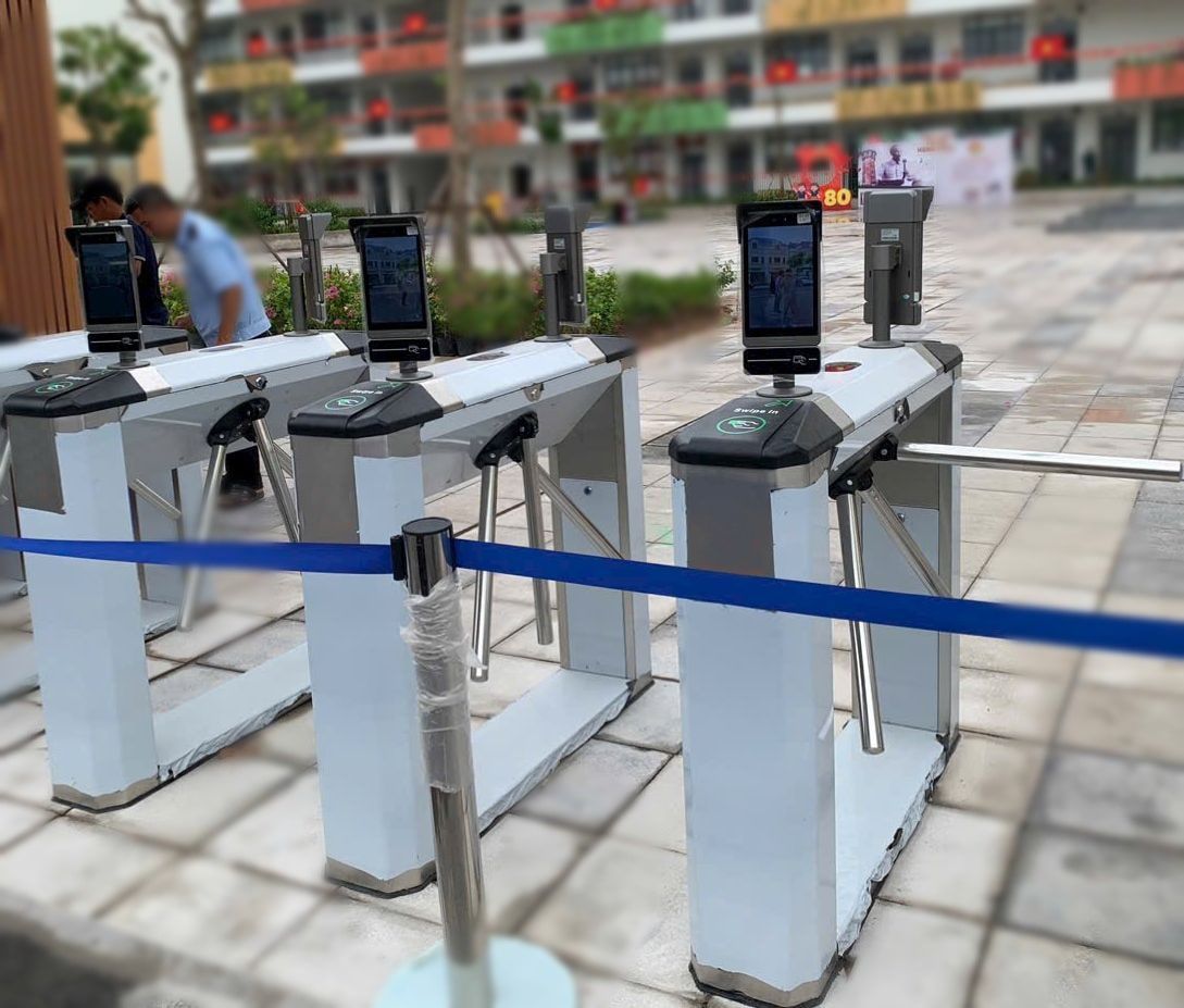 เครื่องสแกนหน้ากันน้ำ กันฝน