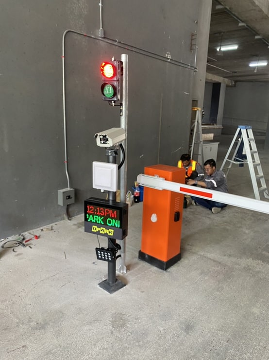 CP-LPR03-OL:กล้องอ่านป้ายทะเบียน + RFID Reader แบบ Online