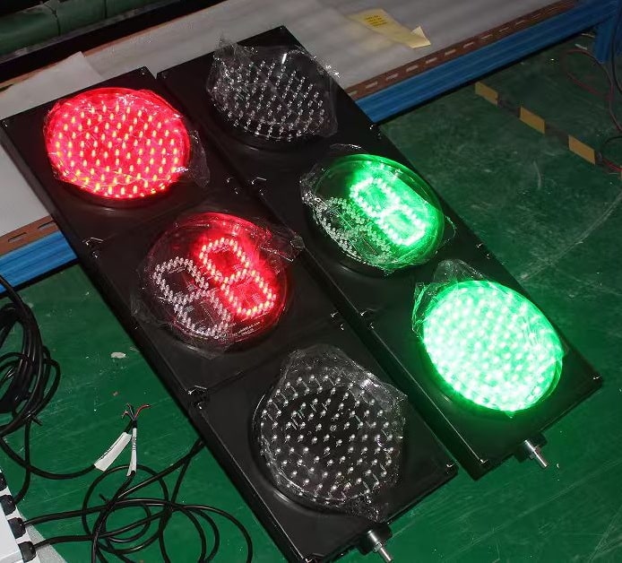 TE-TLRG02-PWTM:ไฟรูปคนข้ามถนน+counter