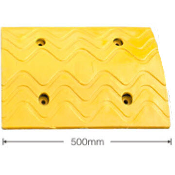 TE-JSD-002Y:Rubber Speed Hump  ยางชะลอความเร็วรถ สีเหลือง