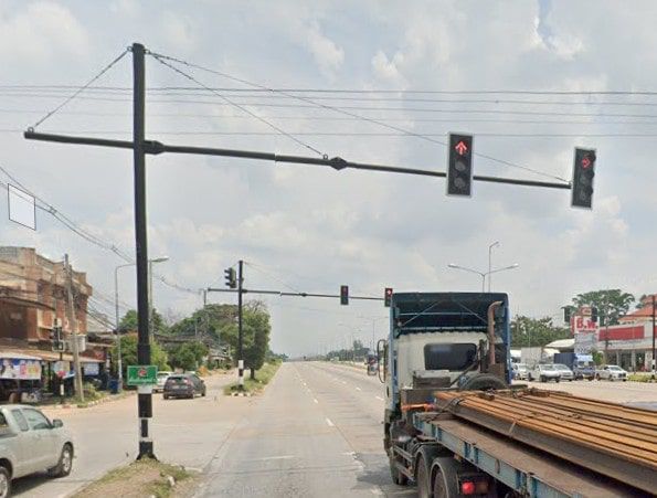 ไฟจราจรสี่แยก