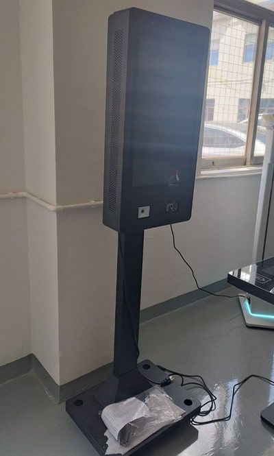 ตู้ kiosk บริการตัวเองแบบ กลางแจ้ง