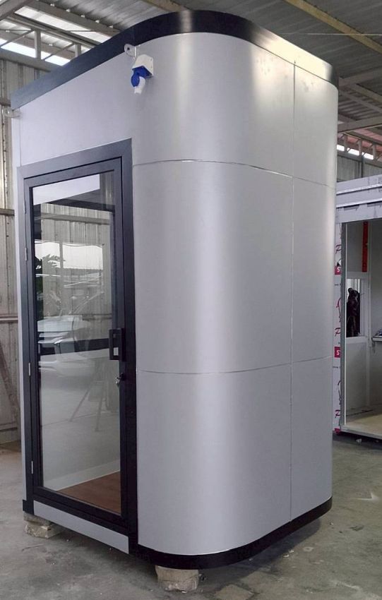 ตู้ยามมุมโค้ง