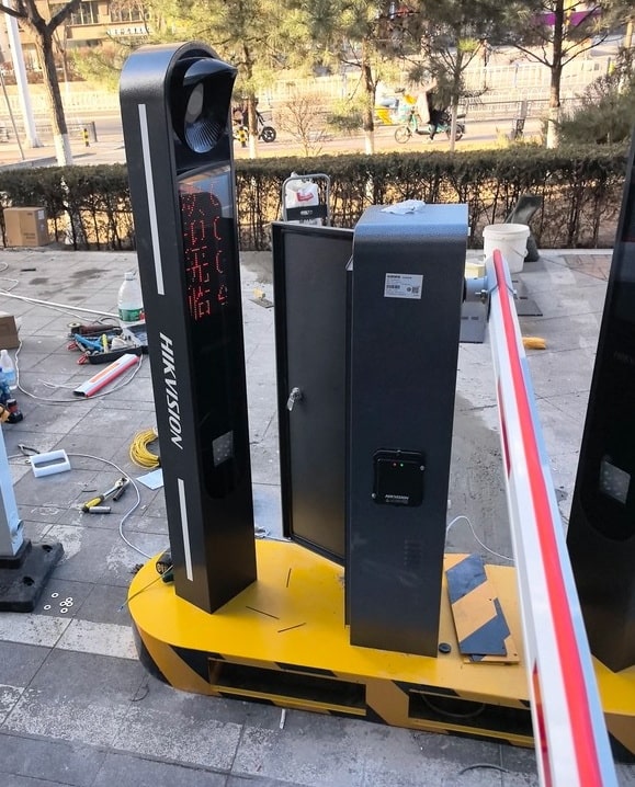 TE-SIL02:เกาะกลางสำเร็จรูป สำหรับติดตั้งไม้กั้นรถ ประตูกั้นคน