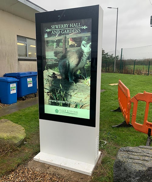 KDS-021:Outdoor Kiosk