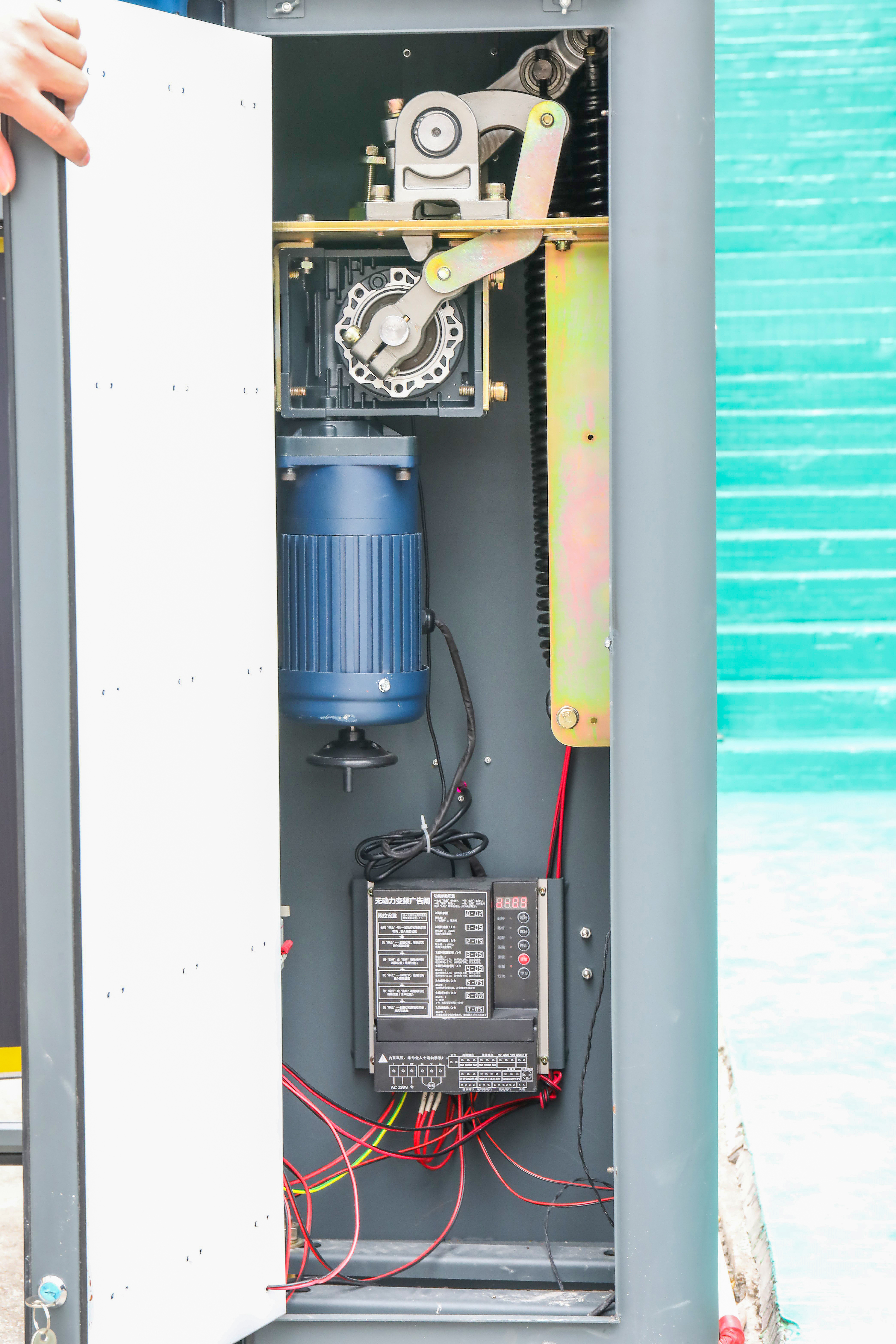 CP-CD400:แขนกั้นรถ Gate Barrier แบบมีโฆษณา