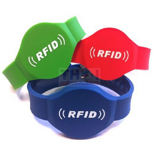 Wristband สายข้อมือ UHF 900MHz EPC Gen2 ISO18000-6C ระยะ 1-3m