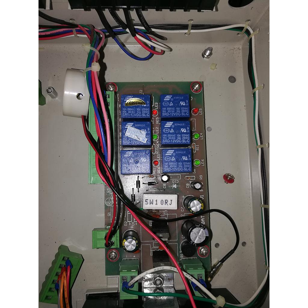 RM-TS-OutputRelay:บอร์ด Output ปีกผีเสื้อและสามขา